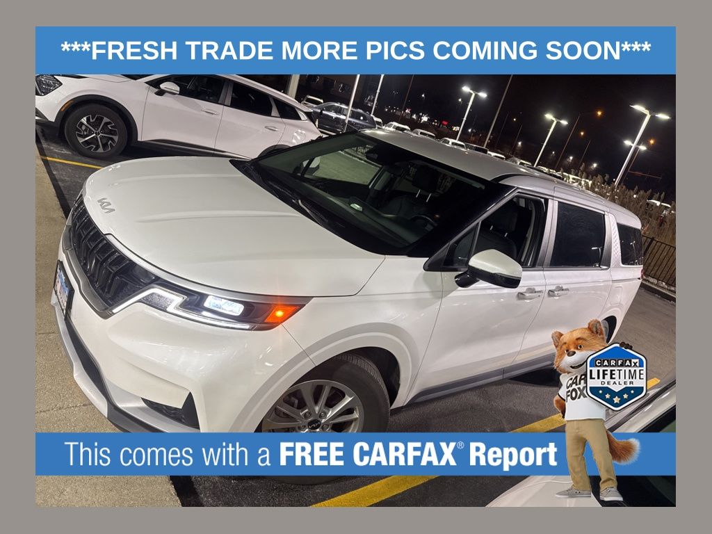 2024 Kia Carnival LX Seat Pkg's photo