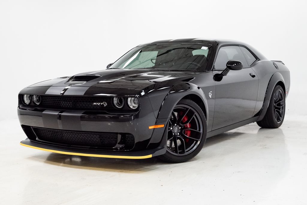 2018 Dodge Challenger SRT Hellcat Widebody's photo