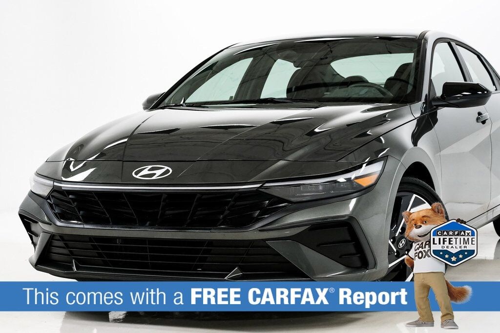 Used 2025 Hyundai Elantra Hybrid SEL Sport Sedan