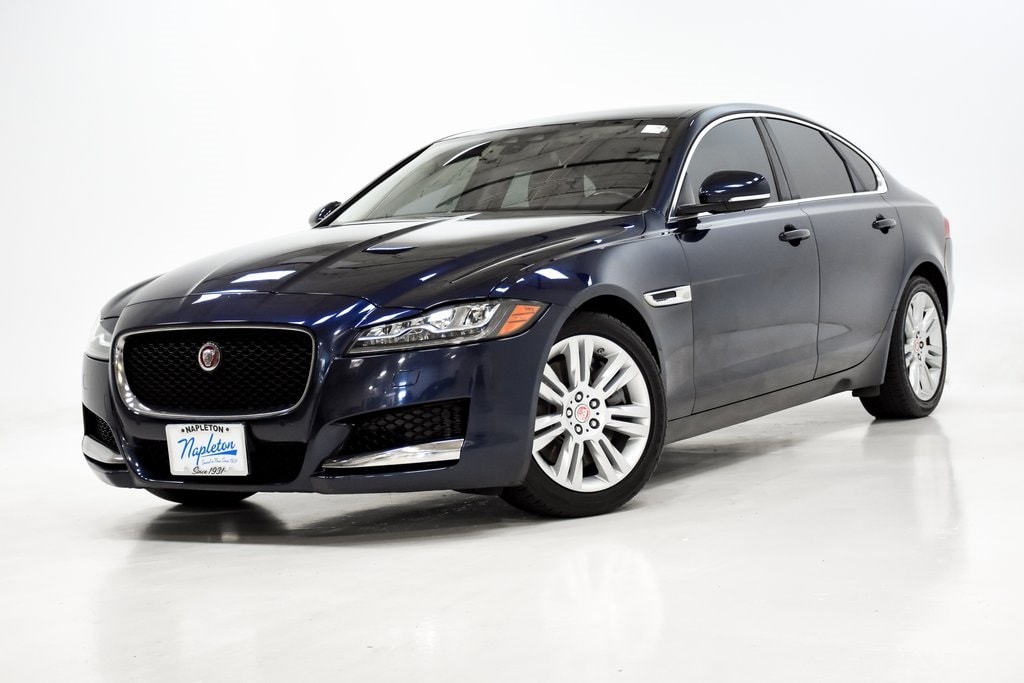 Used 2017 Jaguar XF Prestige with VIN SAJBK4BVXHCY32394 for sale in Elmhurst, IL