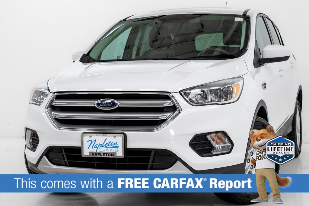 Used 2017 Ford Escape SE with VIN 1FMCU0GD8HUD73300 for sale in Elmhurst, IL