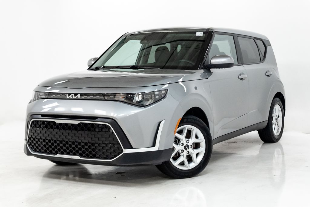 2024 Kia Soul 2.0L LX IVT's photo