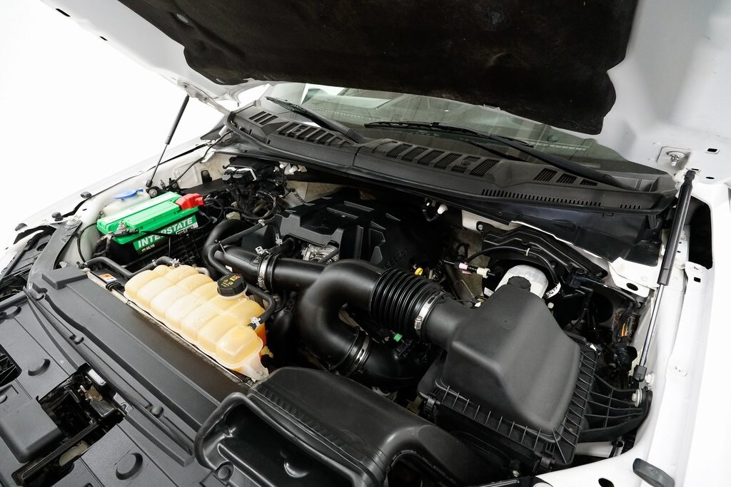 2016 Ford F-150 XL photo 4