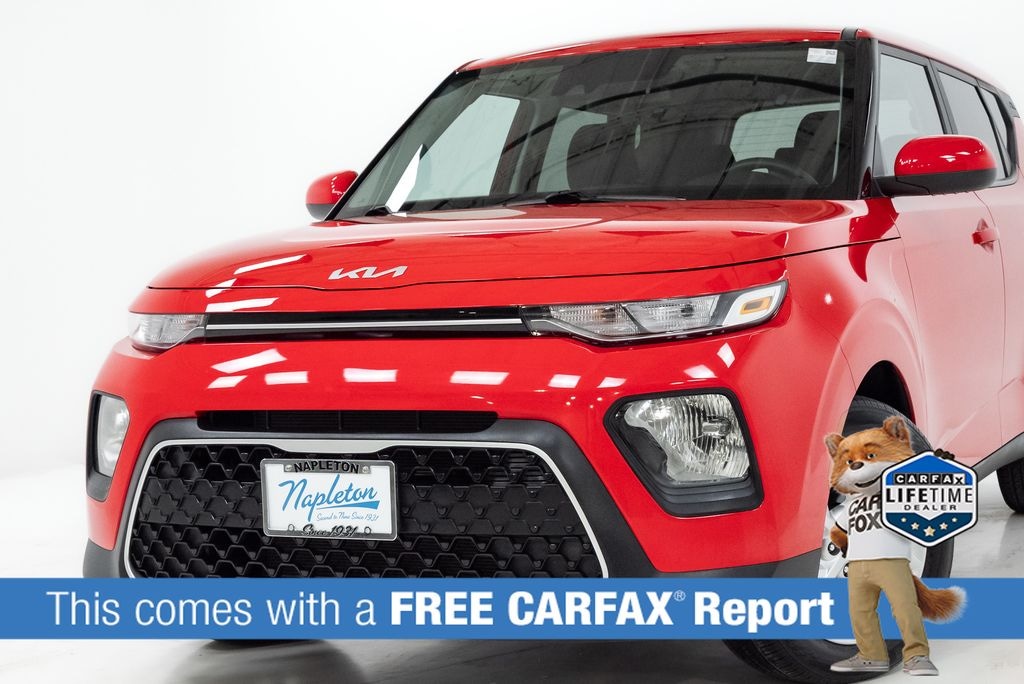 Certified 2022 Kia Soul LX Hatchback