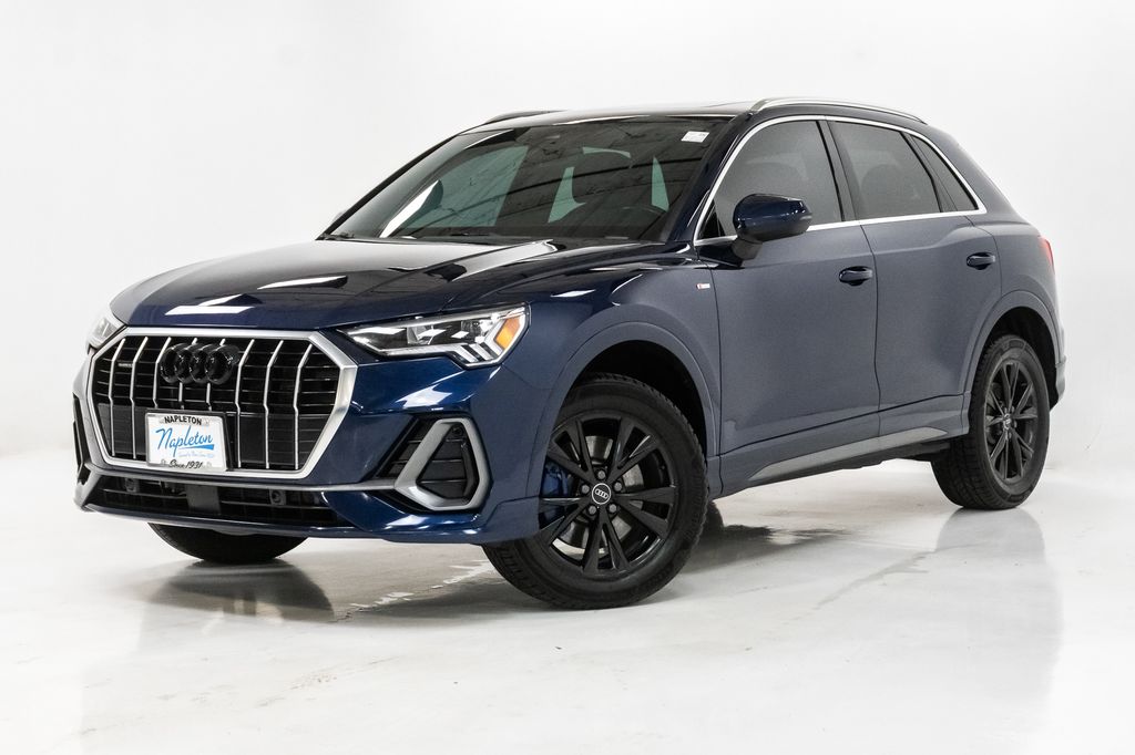 2024 Audi Q3 45 TFSI S Line Premium quattro's photo