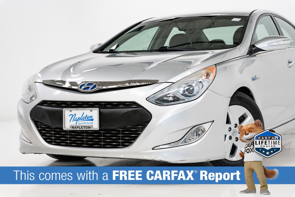 Used 2012 Hyundai Sonata Hybrid Base with VIN KMHEC4A47CA054587 for sale in Elmhurst, IL