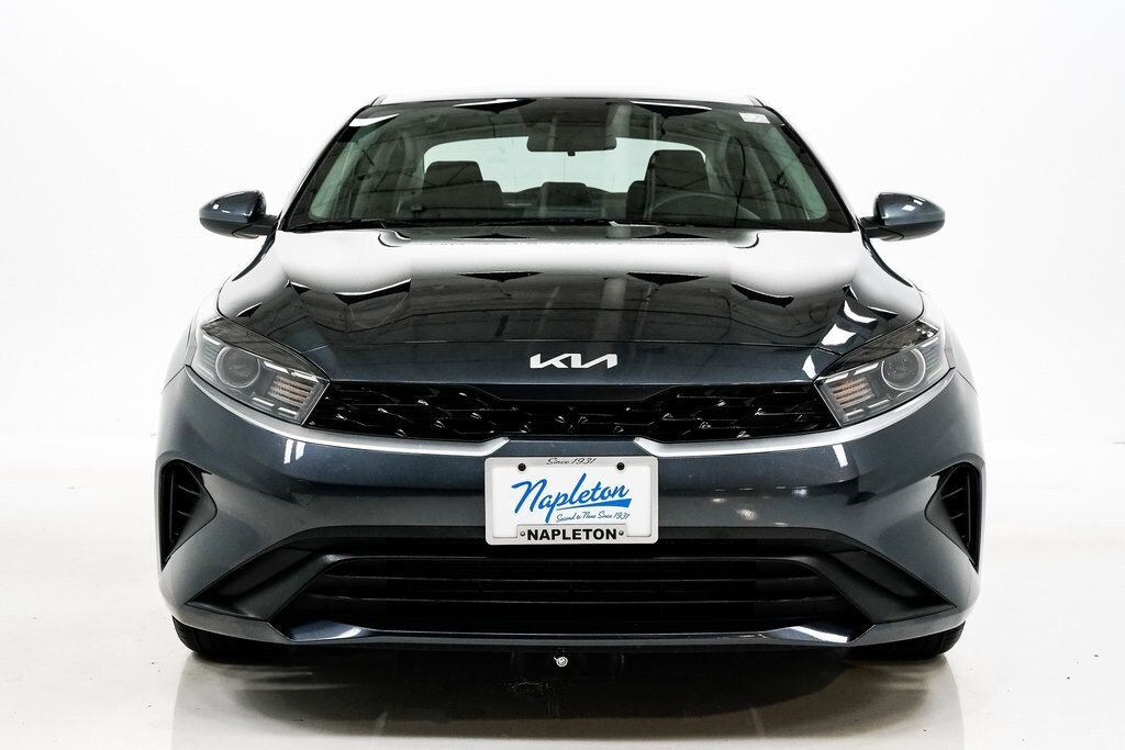 2024 Kia Forte LXS photo 4