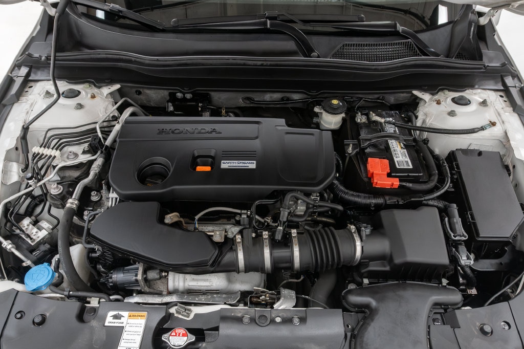 Used 2018 Honda Accord Touring 2.0T Sedan