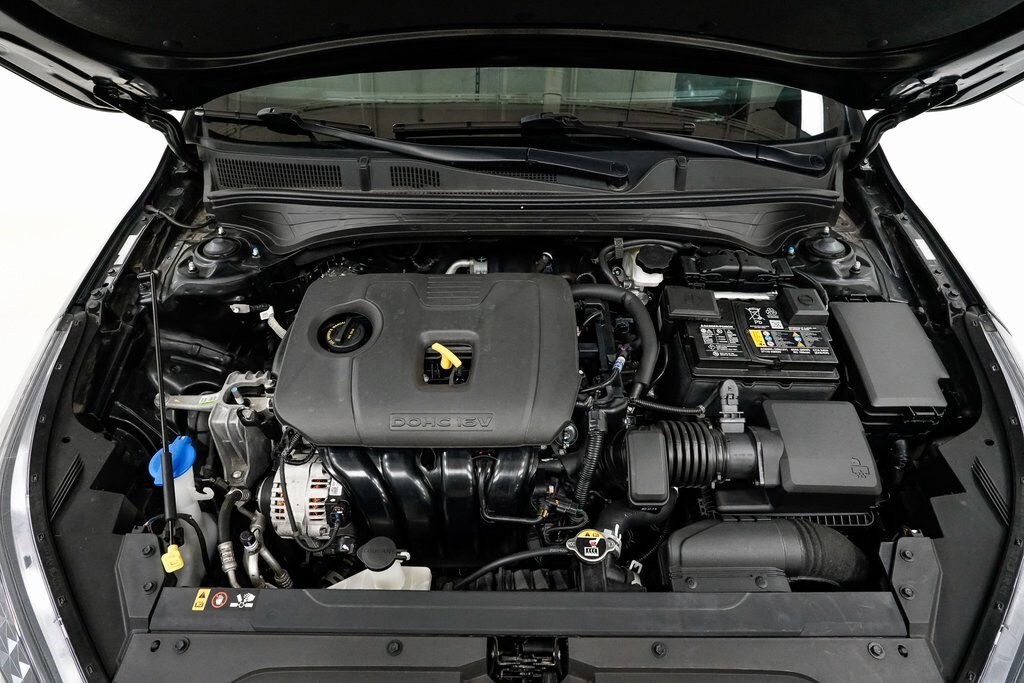 2024 Kia Forte GT-Line photo 3