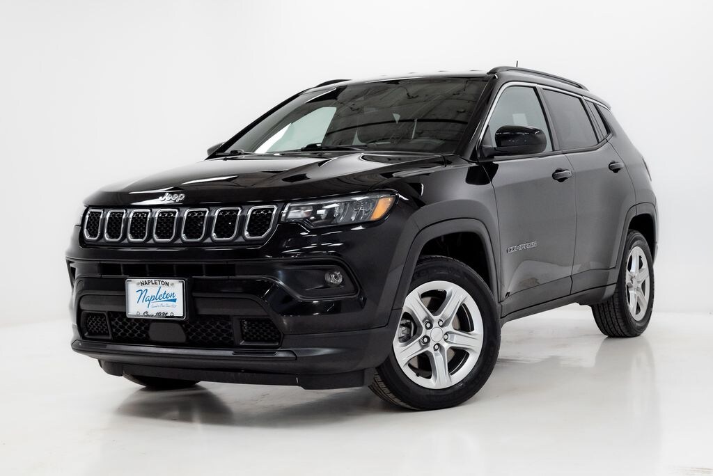 Used 2023 Jeep Compass Latitude SUV