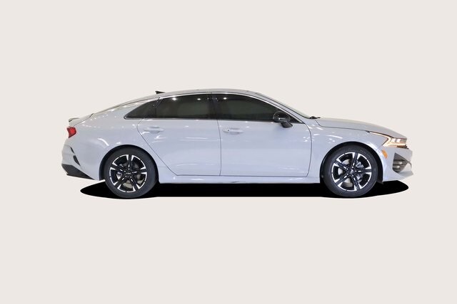 2023 Kia K5 GT-Line photo 4