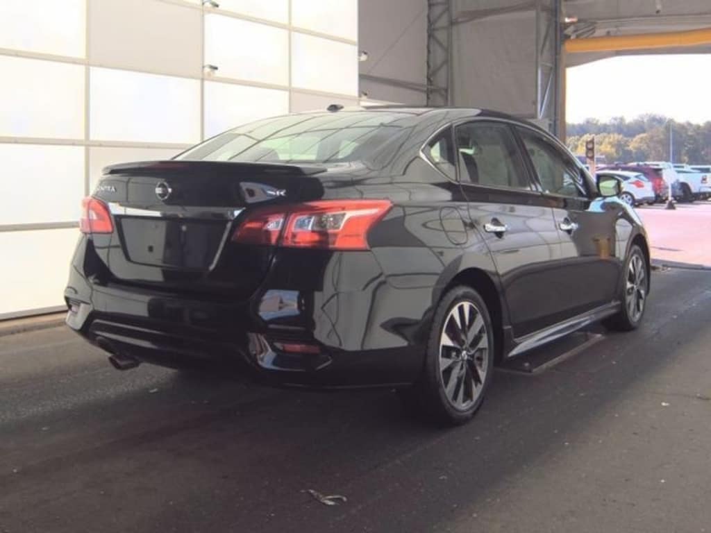 Used 2018 Nissan Sentra SR Sedan