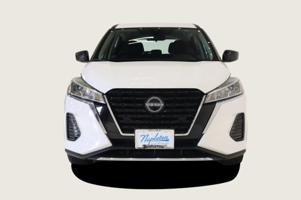 Used 2024 Nissan Kicks S SUV