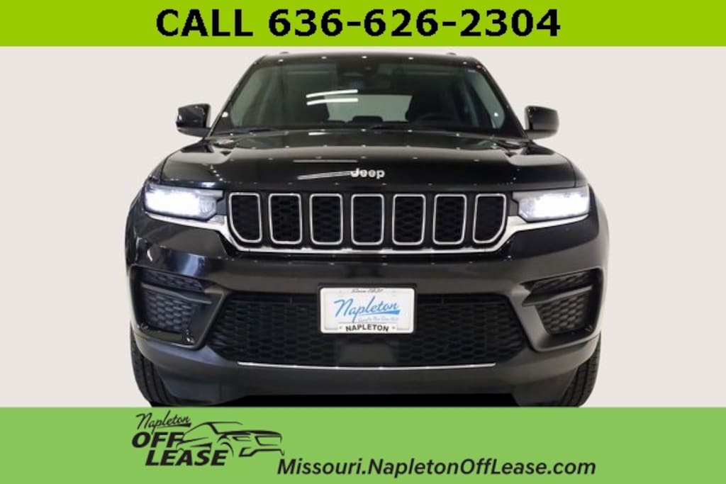Used 2023 Jeep Grand Cherokee Laredo SUV