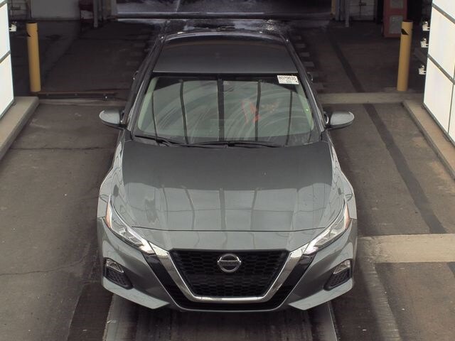 2022 Nissan Altima 2.5 SV photo 2