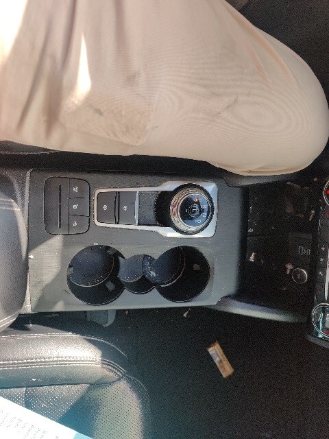 2021 Ford Escape Titanium Hybrid photo 19