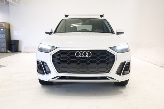 2022 Audi Q5 45 S line Premium photo 2