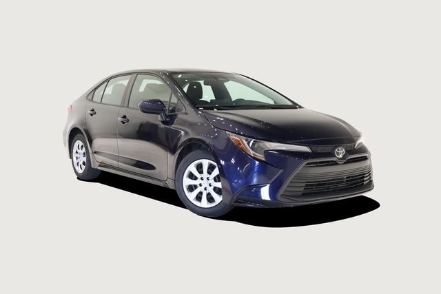 2023 Toyota Corolla LE photo 2