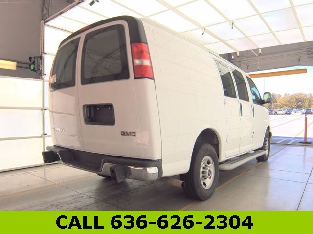 2023 Gmc Savana 2500 Cargo photo 3
