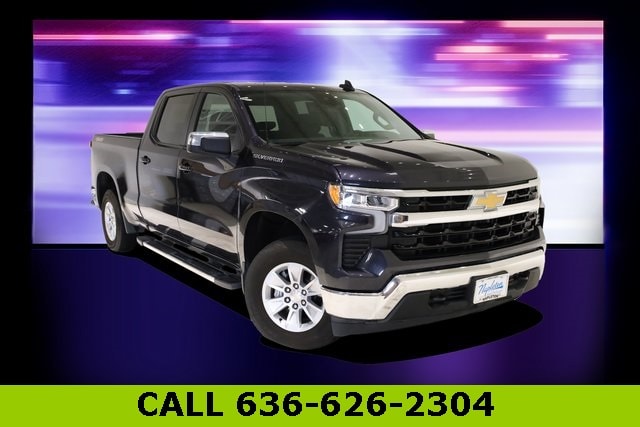 Used 2023 Chevrolet Silverado 1500 LT with VIN 3GCUDDED0PG348654 for sale in Saint Peters, MO