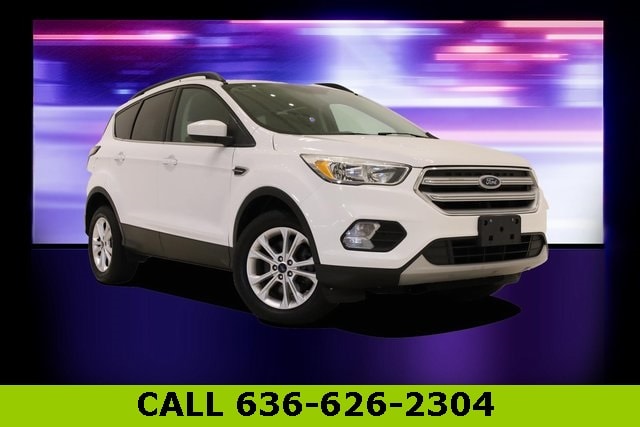 Used 2018 Ford Escape SE with VIN 1FMCU9GD8JUB17068 for sale in Saint Peters, MO