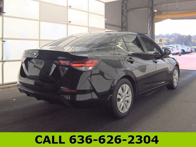 2021 Nissan Sentra S photo 4