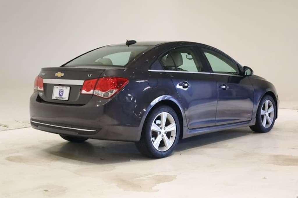 Used 2015 Chevrolet Cruze 2LT Auto Sedan