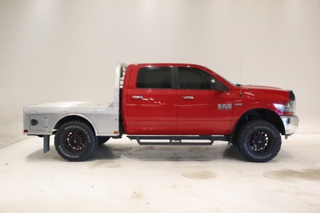 Used 2018 Ram 2500 SLT Truck Crew Cab