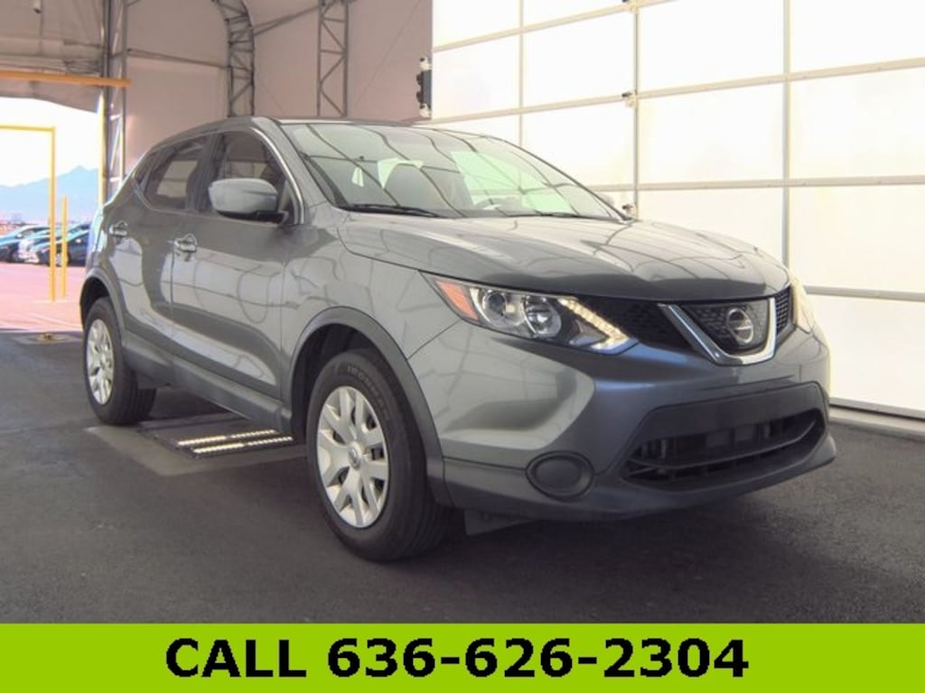 Used 2018 Nissan Rogue Sport S SUV