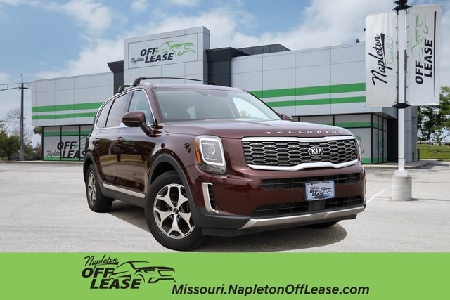 Used 2020 Kia Telluride EX with VIN 5XYP3DHC7LG008221 for sale in Saint Peters, MO