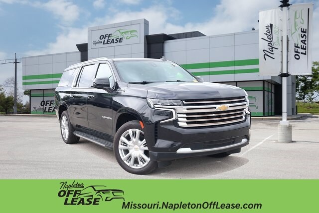 Used 2022 Chevrolet Suburban High Country with VIN 1GNSKGKL4NR153378 for sale in Saint Peters, MO