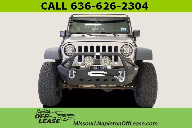 2016 Jeep Wrangler Unlimited Rubicon photo 3