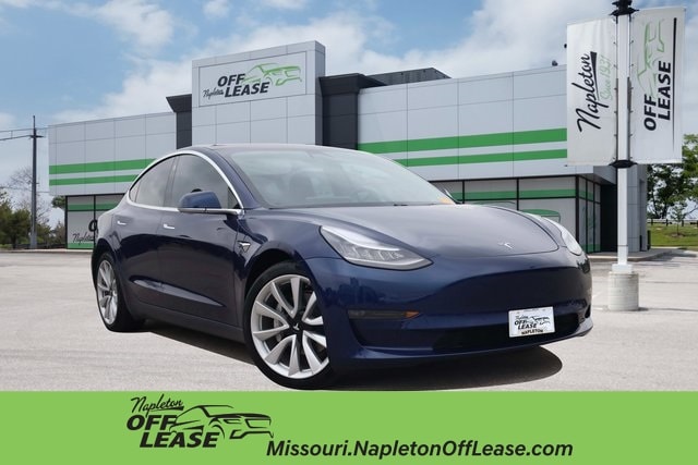 Used 2018 Tesla Model 3 AWD with VIN 5YJ3E1EB8JF088216 for sale in Saint Peters, MO