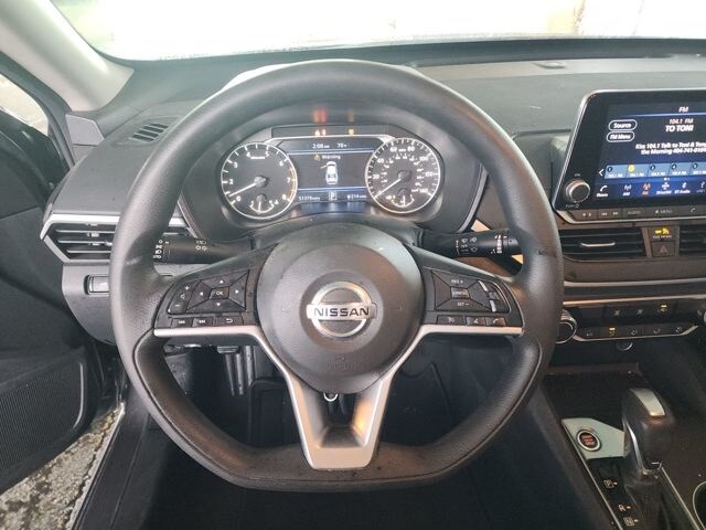 2022 Nissan Altima 2.5 SV photo 4