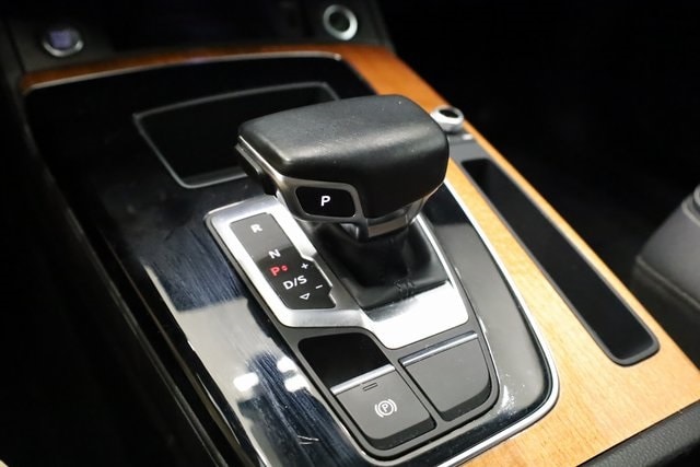 2022 Audi Q5 45 S line Premium photo 17