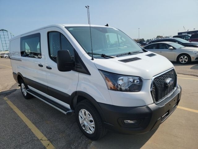 2023 Ford Transit photo 3