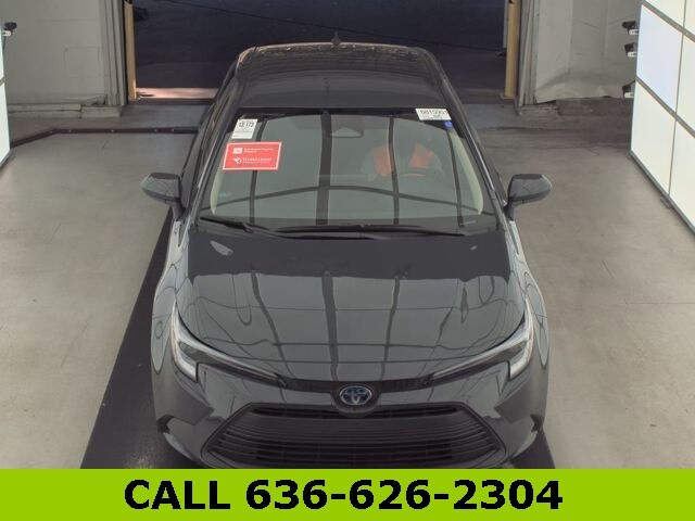 2024 Toyota Corolla Hybrid LE photo 2