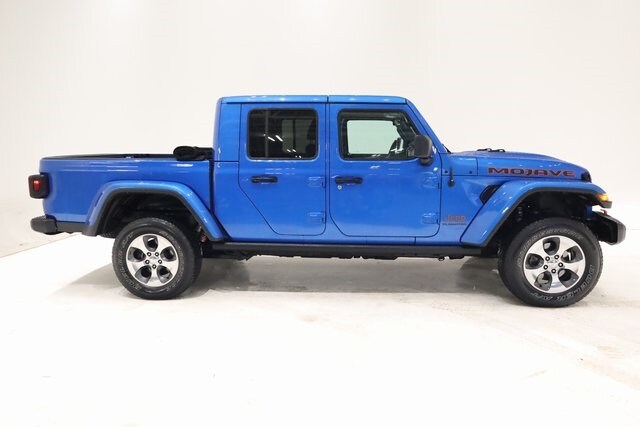 2022 Jeep Gladiator Mojave photo 3