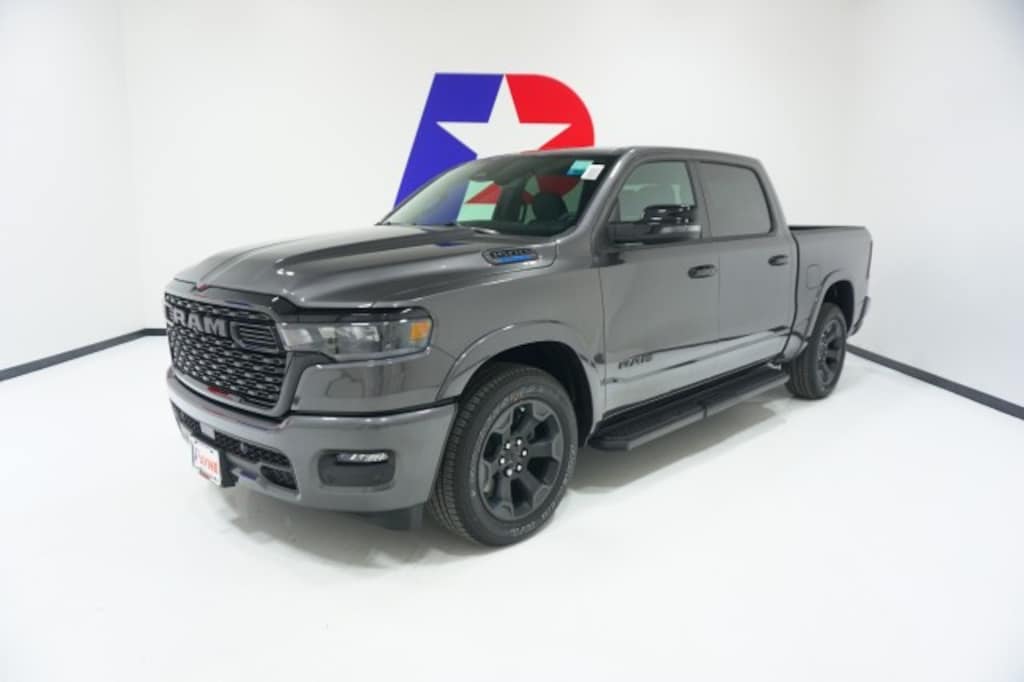 New 2026 Ram 1500 LONE STAR CREW CAB 4X2 5'7 BOX Pickup