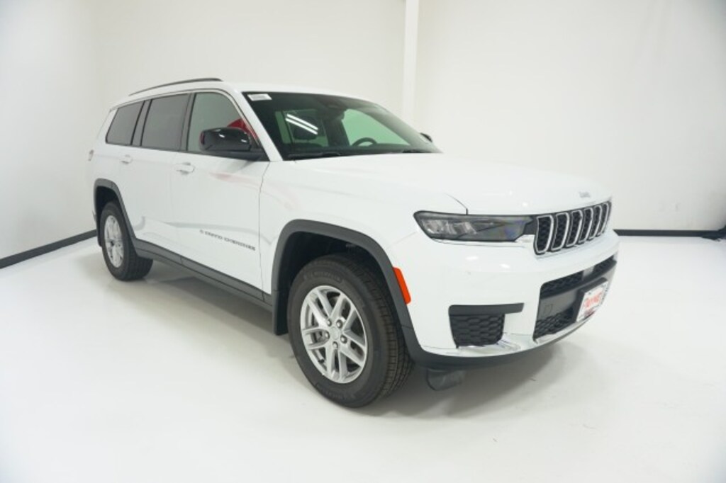 New 2026 Jeep Grand Cherokee L LAREDO 4X2 Sport Utility