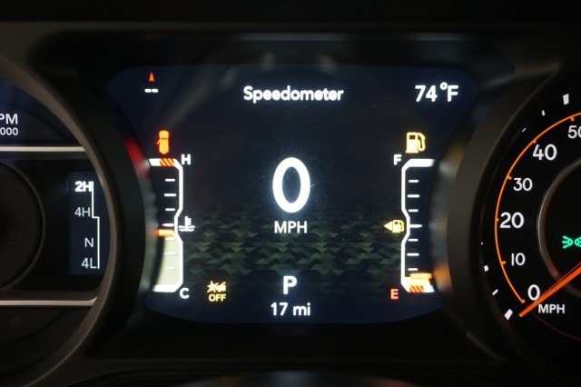 2026 Jeep Wrangler 4-Door Sahara - Photo 27
