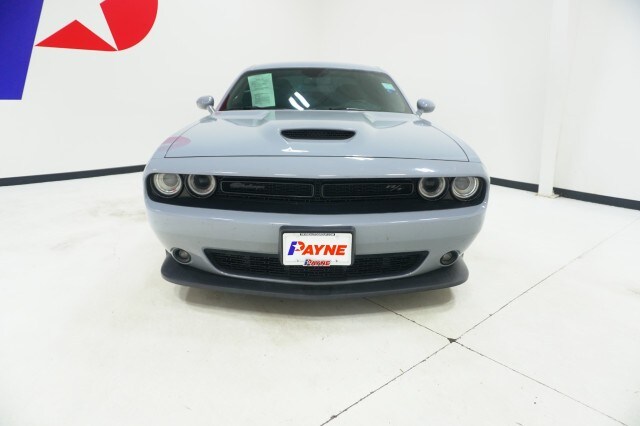 2022 Dodge Challenger R/T photo 2