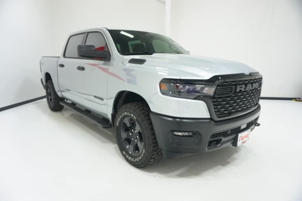 New 2026 Ram 1500 WARLOCK CREW CAB 4X4 5'7 BOX Pickup