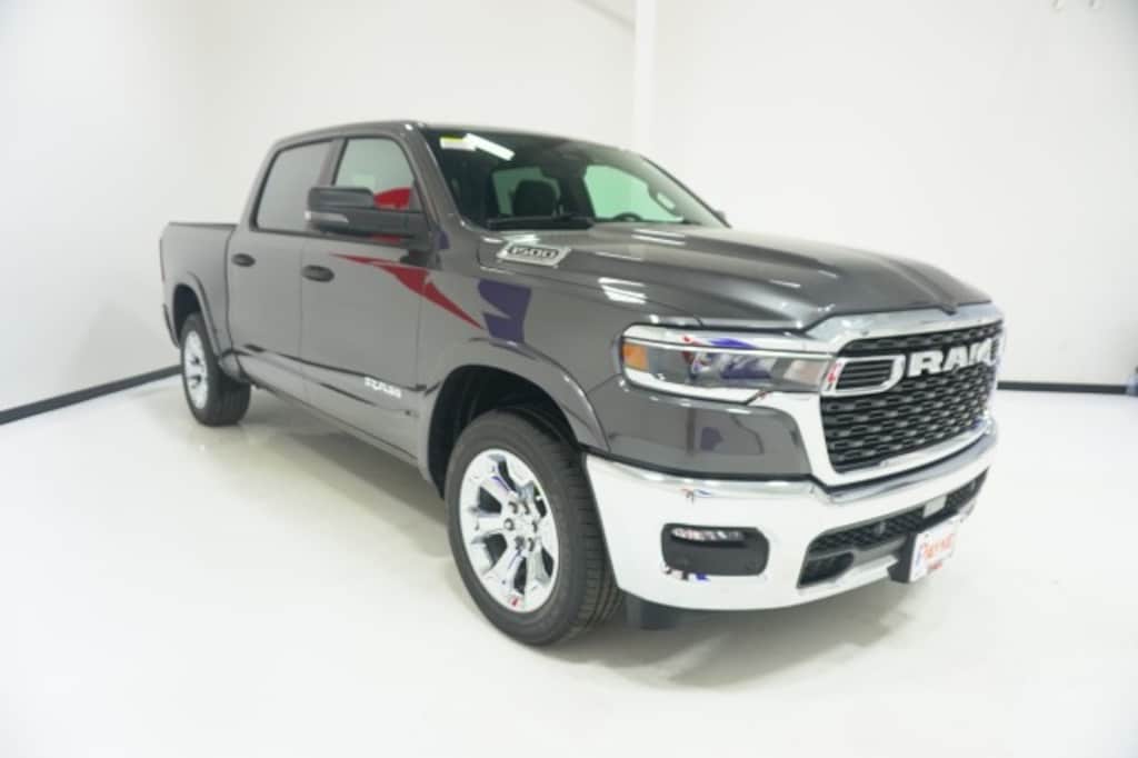 New 2026 Ram 1500 LONE STAR CREW CAB 4X2 5'7 BOX Pickup