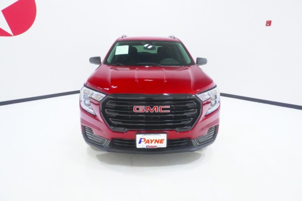 Used 2024 GMC Terrain SLE SUV