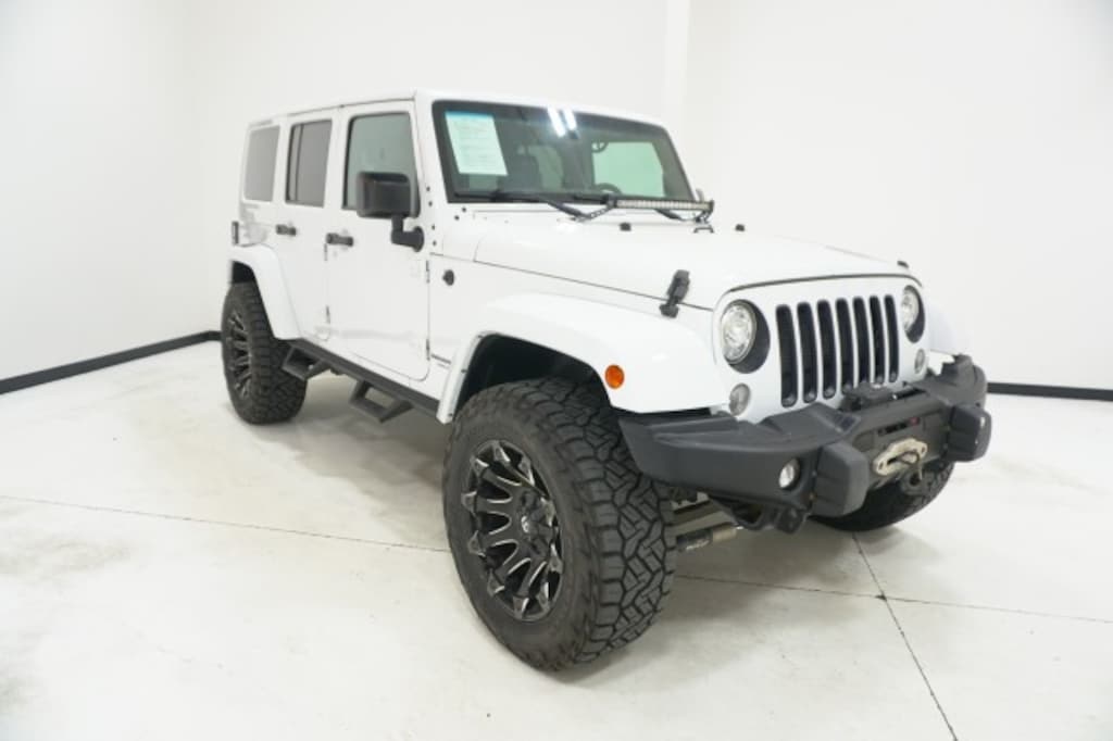 Used 2017 Jeep Wrangler Unlimited Winter SUV