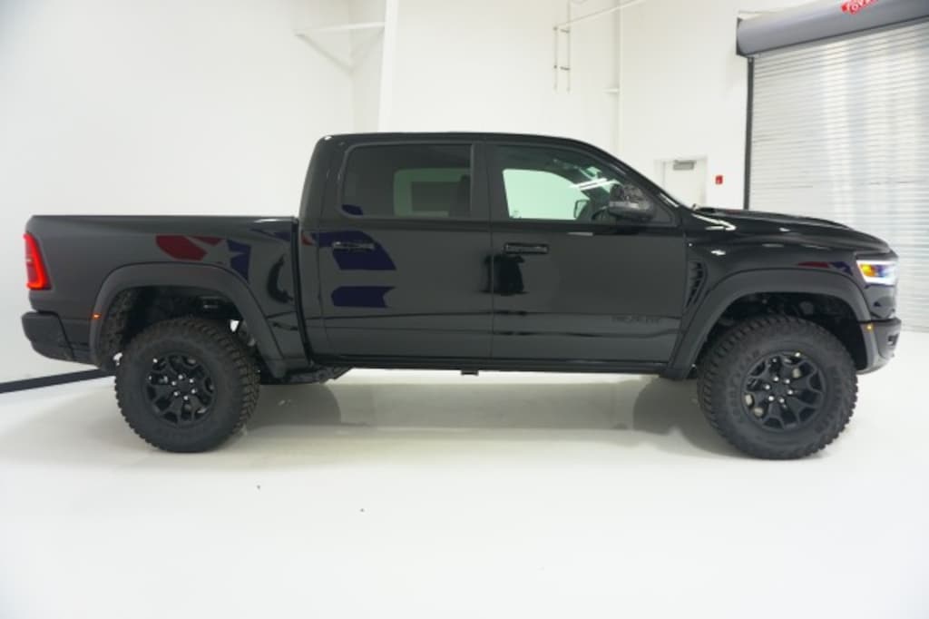 New 2026 Ram 1500 RHO CREW CAB 4X4 5'7 BOX Pickup