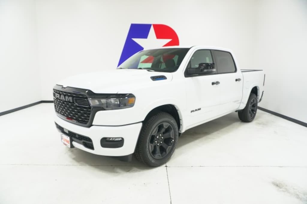 New 2026 Ram 1500 LONE STAR CREW CAB 4X2 5'7 BOX Pickup