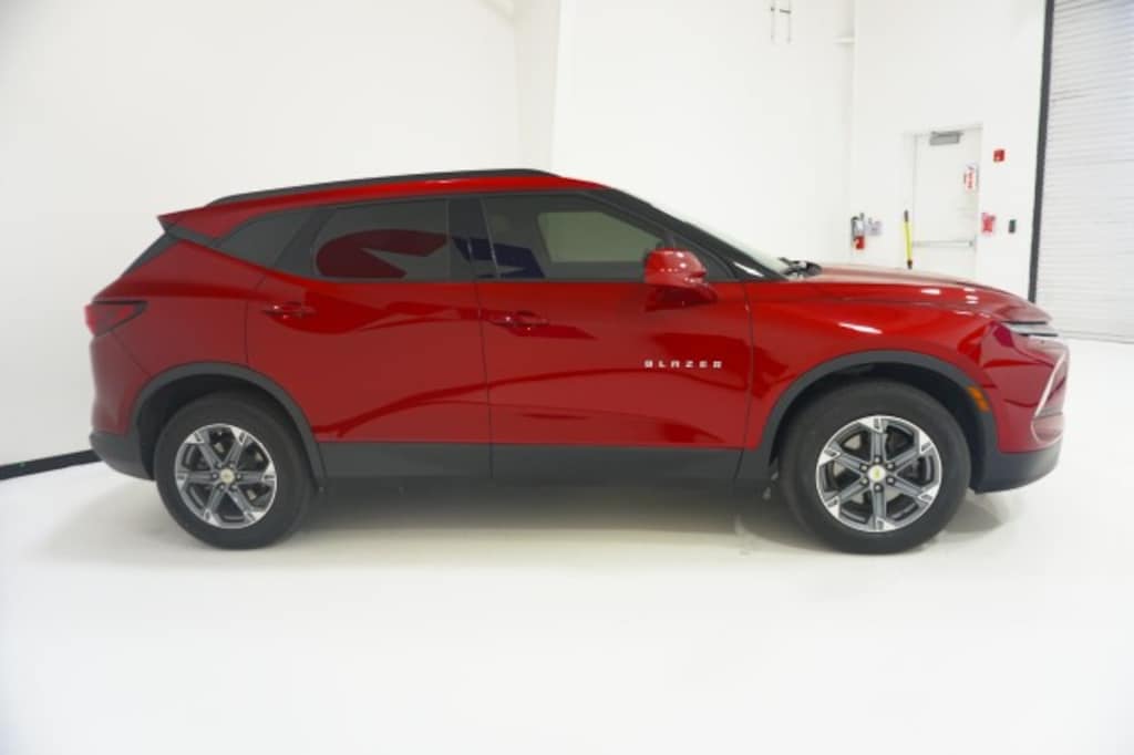 Used 2024 Chevrolet Blazer LT SUV