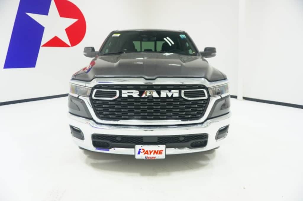 New 2026 Ram 1500 LONE STAR CREW CAB 4X2 5'7 BOX Pickup